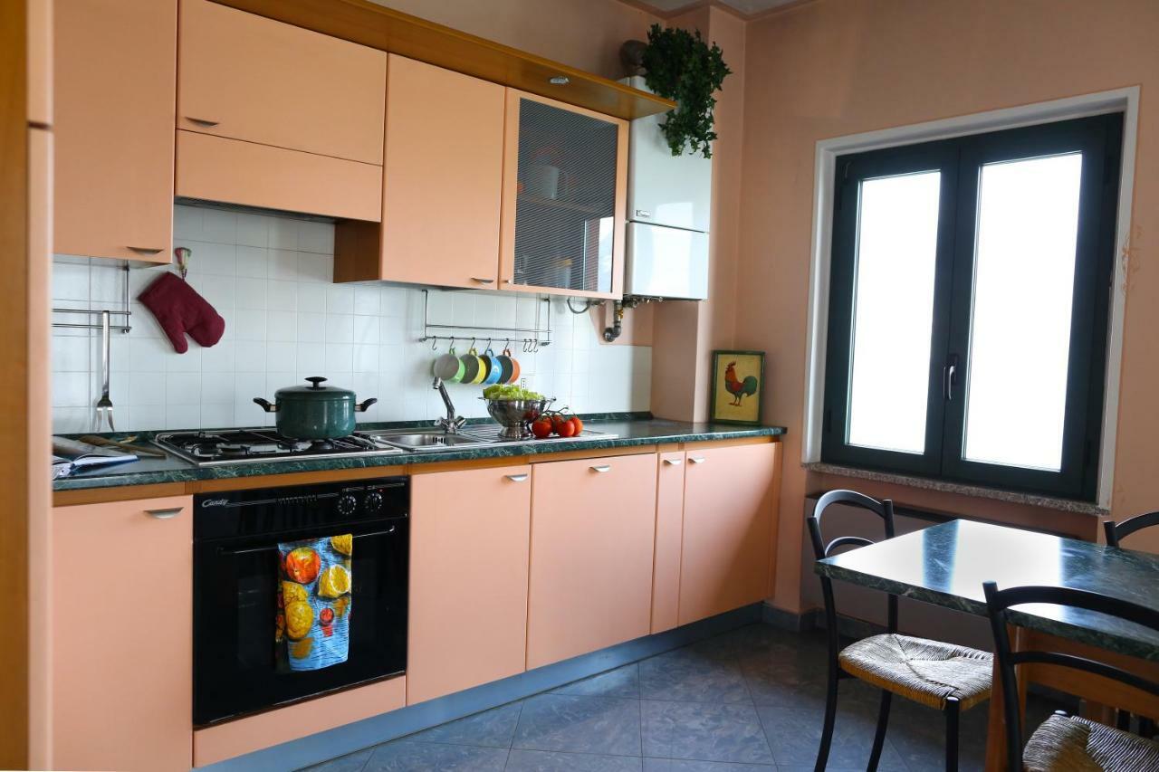 La Casa Sul Lago D'Iseo Sulzano Luaran gambar